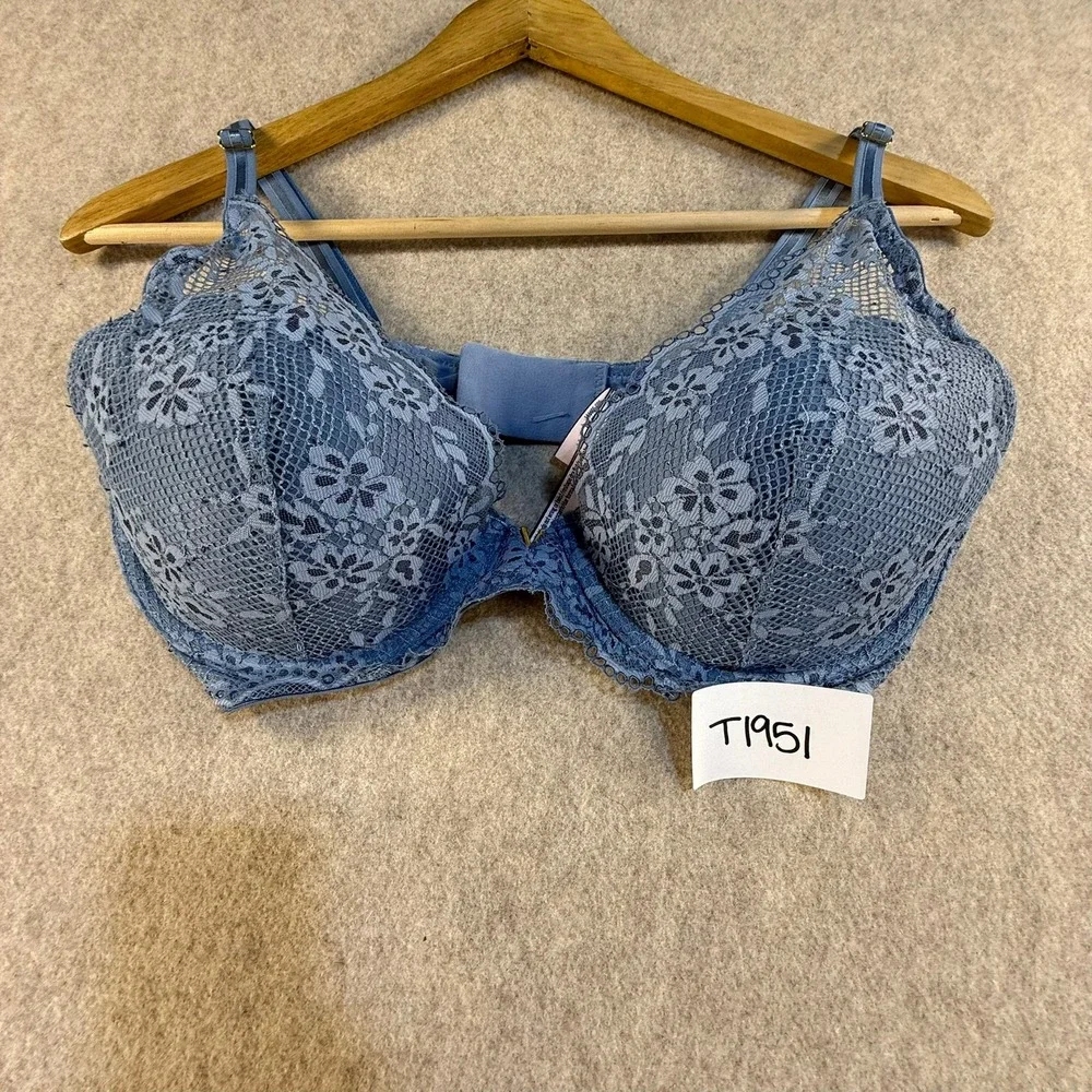 Victoria's Secret Lavender Metallic Lace Front Close Racerback Bra 36D T1950